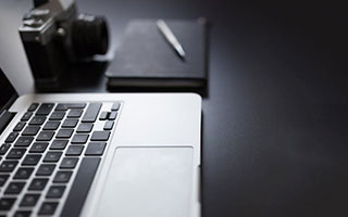 广州联泓新科：有关原料及产品价格对业绩影响请关注公司定期报告